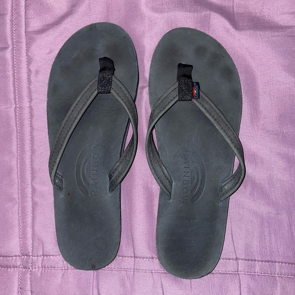 Back Rainbow Sandals Women's Single Layer Leather Sandal Narrow Strap used